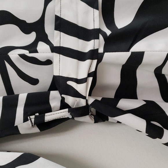 Zebra print trench‎ coat short🦓 - Picture 11 of 11